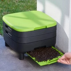 Maze Wormery 24 Maze Wormery -Verdura Garden Store GGMWF9