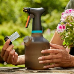 Gardena Pump Sprayer 1 Ltr 18 Gardena Pump Sprayer 1 Ltr -Verdura Garden Store GSPUMS15