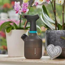 Gardena Pump Sprayer 1 Ltr 24 Gardena Pump Sprayer 1 Ltr -Verdura Garden Store GSPUMS8