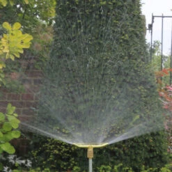 Brass 3 Arm Sprinkler -Verdura Garden Store STW3AS3