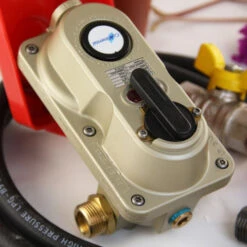 Auto Change Over Valve For Propane Gas Cylinders -Verdura Garden Store image 86553